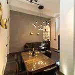 Apartment Prestigioso Loft In San Babila A 5 Min. Dal Duomo *