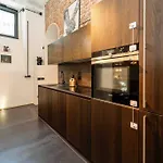 Apartment Prestigioso Loft In San Babila A 5 Min. Dal Duomo *