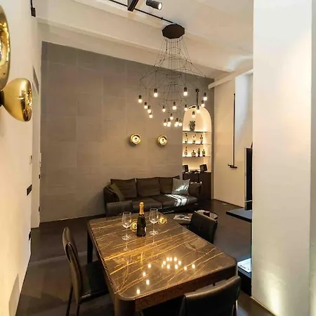 公寓 Prestigioso Loft In San Babila A 5 Min. Dal Duomo *