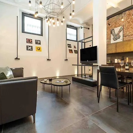Prestigioso Loft In San Babila A 5 Min. Dal Duomo